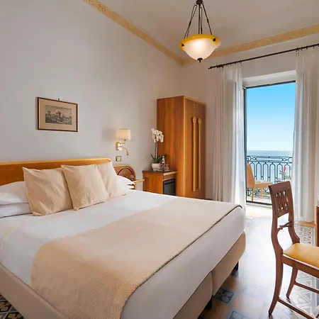Schuler Szálloda Taormina