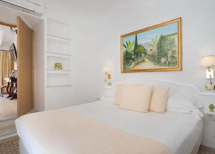 Hotel Schuler 4*
